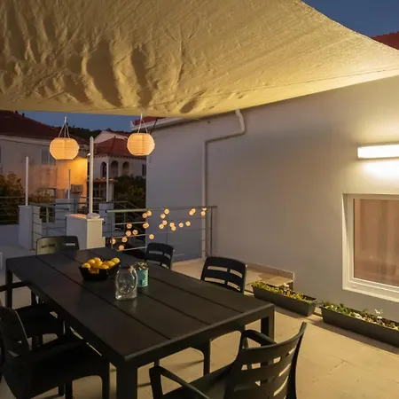 House Our By Guide Villa Vela Luka